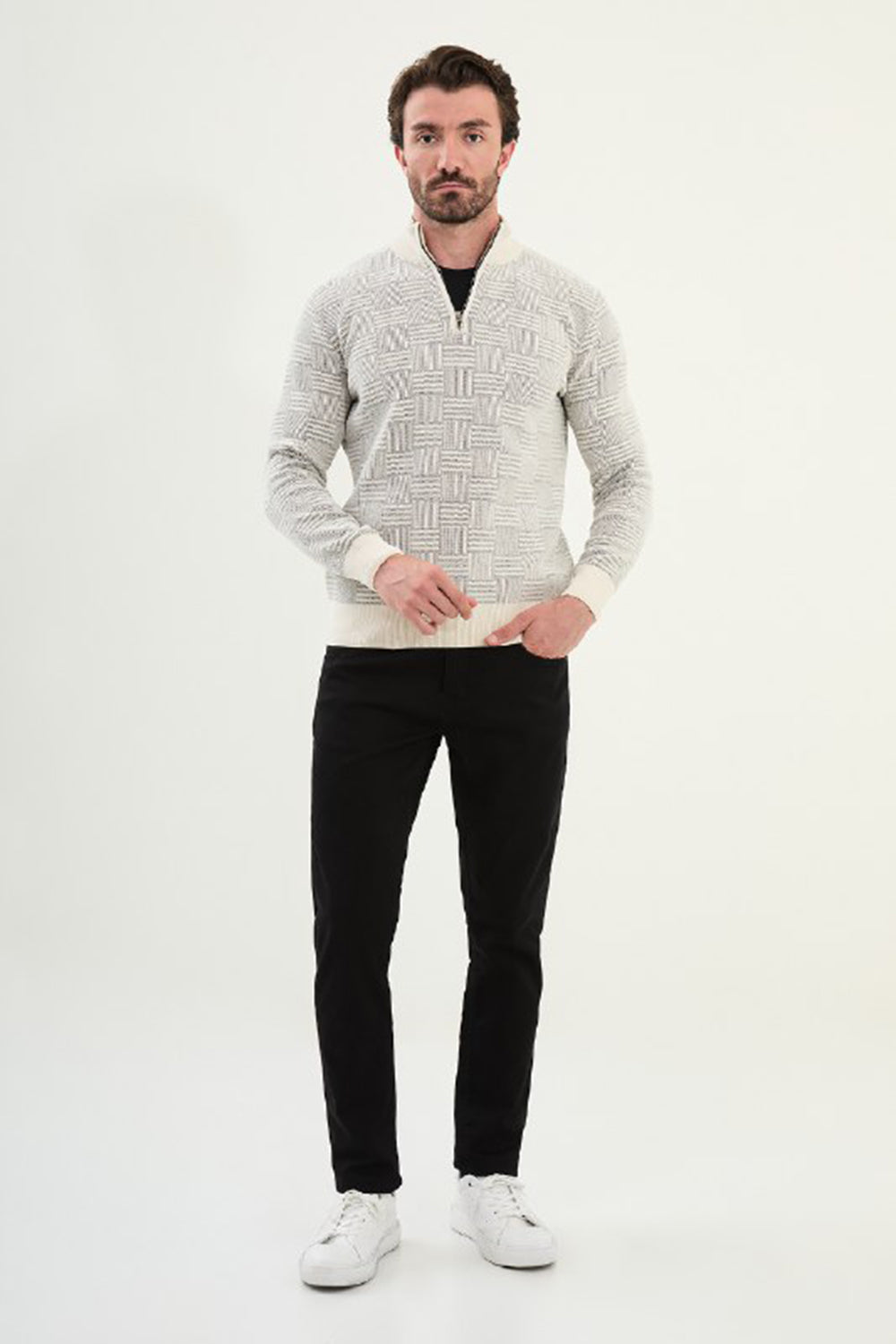Mazonni Elegant White Cardigan – Men’s Checkered Knit Half Zip Pullover Sweater