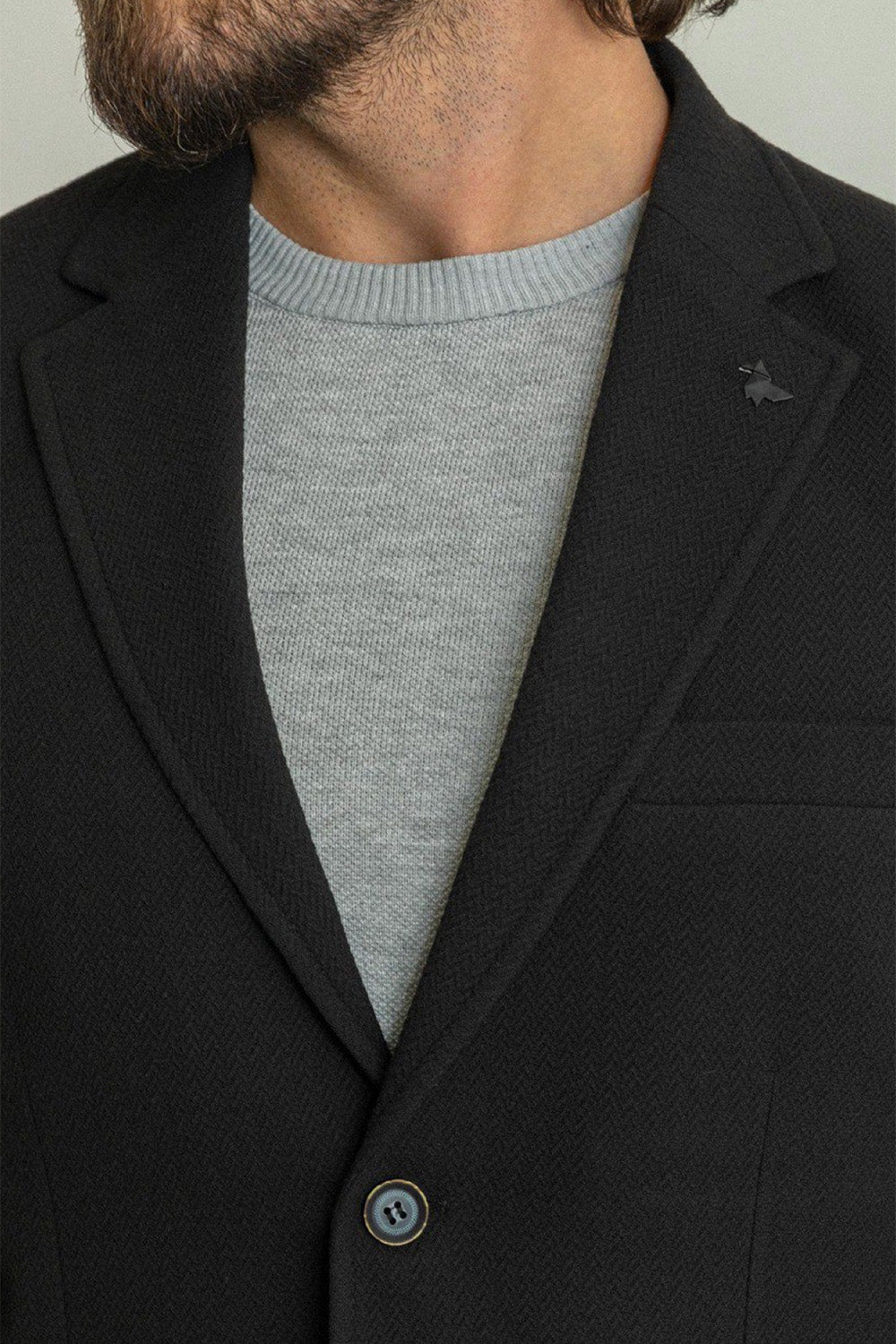 Mazonni men's classic black slim fit blazer, ideal for business, events or refined everyday style