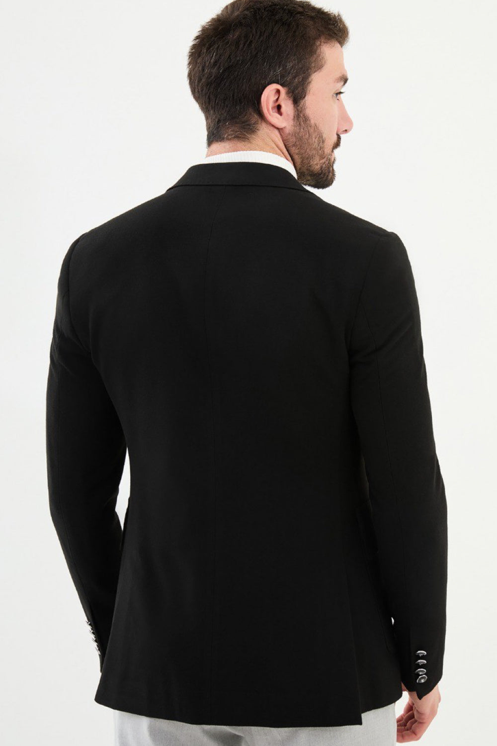 Back side of men's black Mazonni blazer – tailored fit with minimalist design