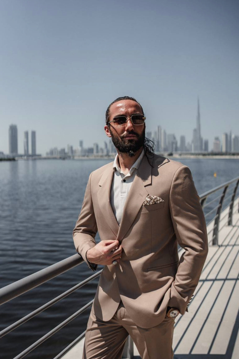 Mazonni camel beige suit for men, combining modern tailoring with effortless elegance for daytime events