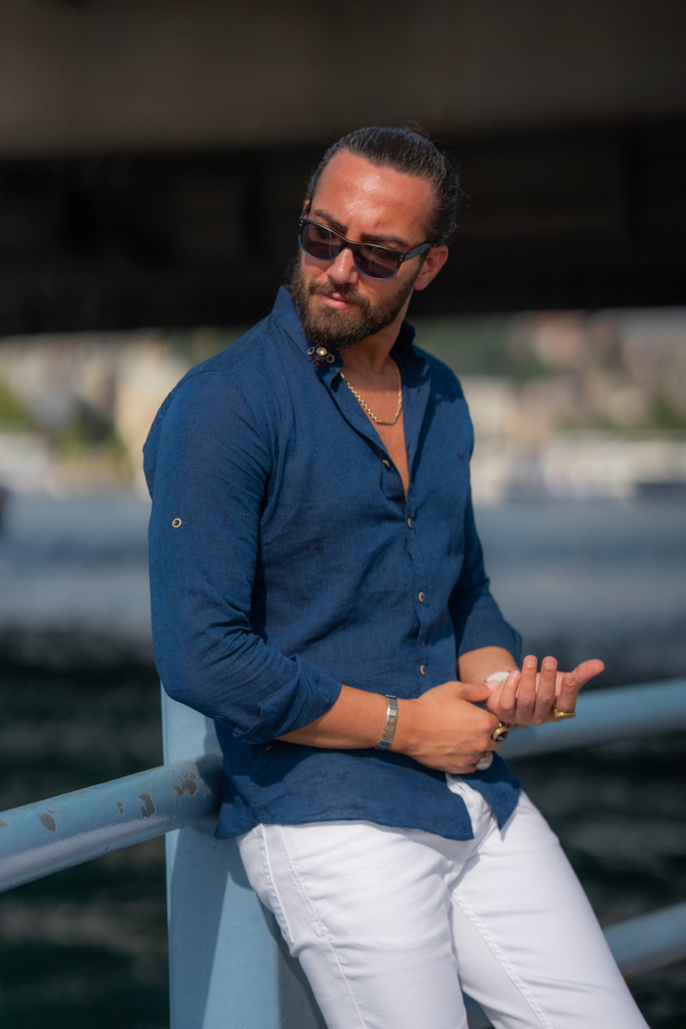 Linen-look dark blue shirt by Mazonni perfect for seaside outfits and smart casual wear