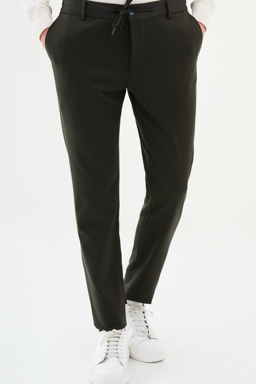 Mazonni olive green men’s trousers with drawstring waist and slim fit