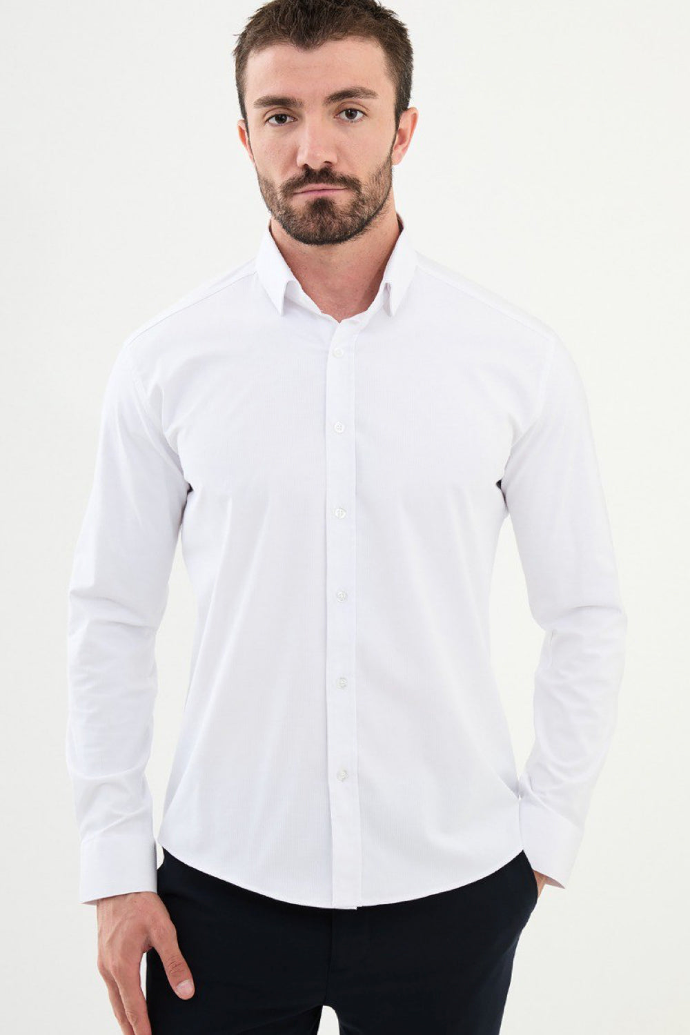 Mazonni white slim fit men's shirt with micro-pattern texture, long sleeves and classic collar