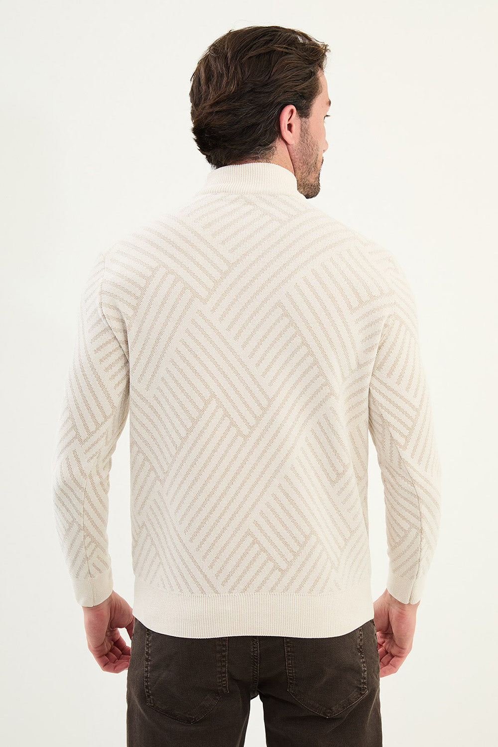 Mazonni Ivory Cardigan – Men’s White High Neck Sweater with Geometric Knit Pattern